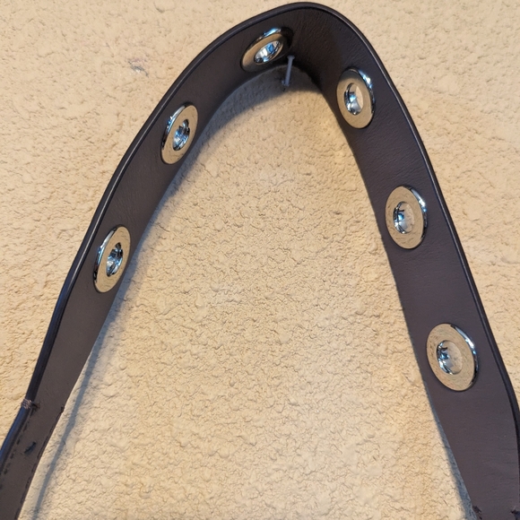 Micheal Kors Bag - Picture 2 of 7